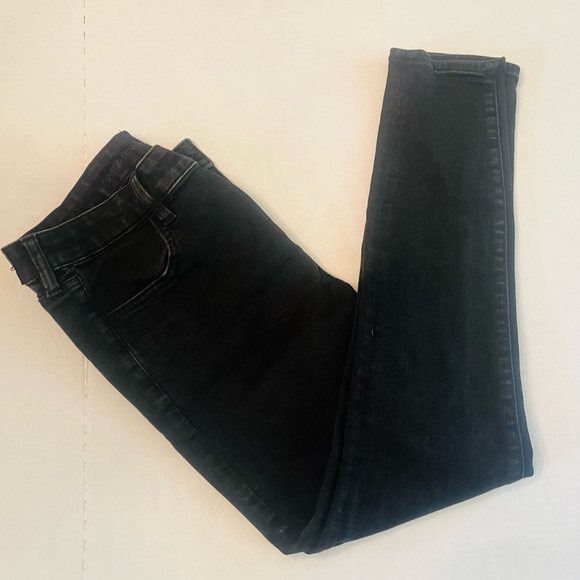 American Eagle Outfitters Denim - American Eagle size 14 black jeans